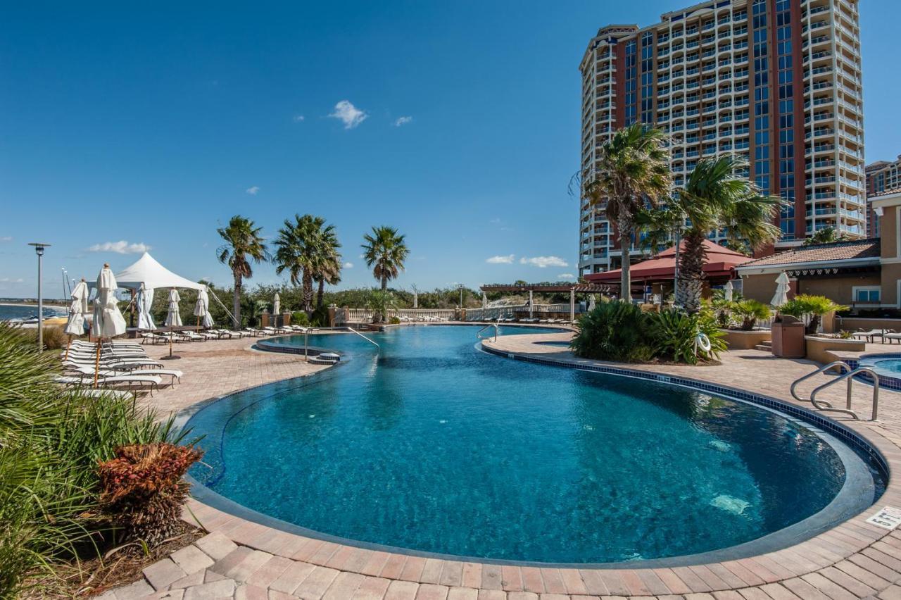 شاطئ بنساكولا Portofino Tower1-908 Beachfront Sunrise Views المظهر الخارجي الصورة